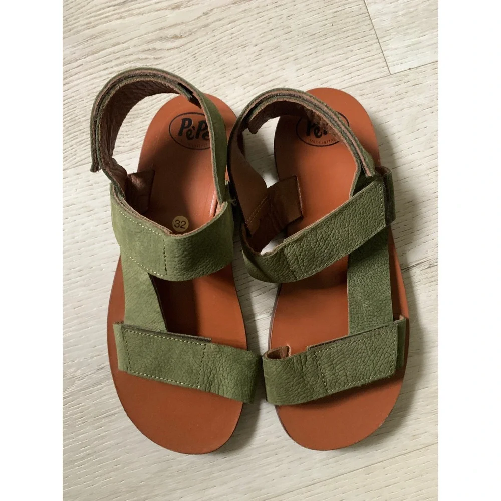 PePe Kids Olive Green Leather‎ Sandals Made in Italy Size 32 EU Hook Loop Straps